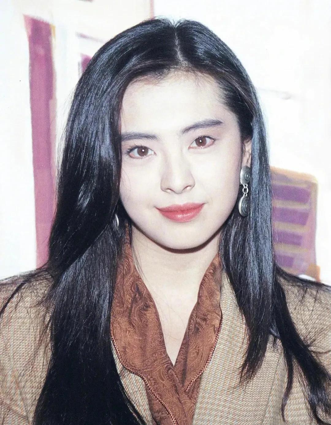 现代优秀女性单身原因_35岁以上未婚女星名单_哪位女明星是单身