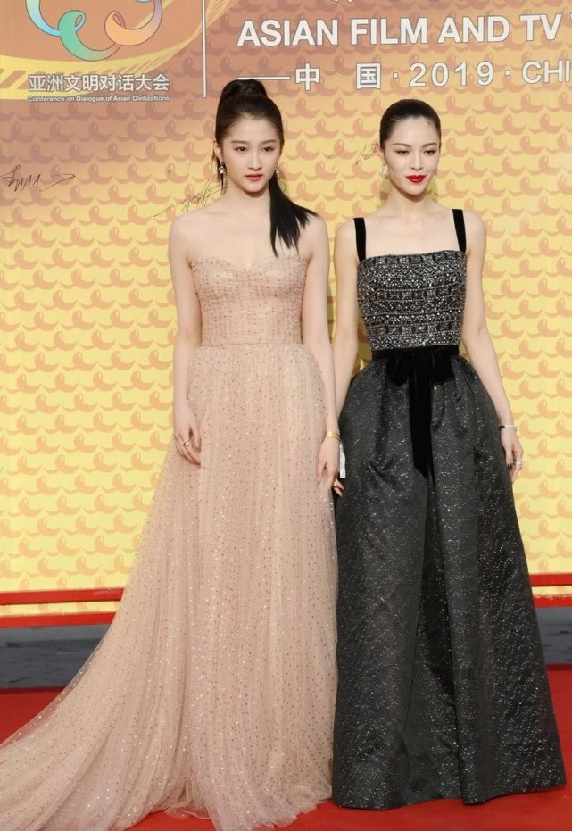 关晓彤最想撕掉的标签_关晓彤骨架大肉多_大骨架还瘦的女明星