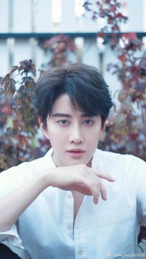 泰国偶像的滤镜碎了？深扒mike黑料