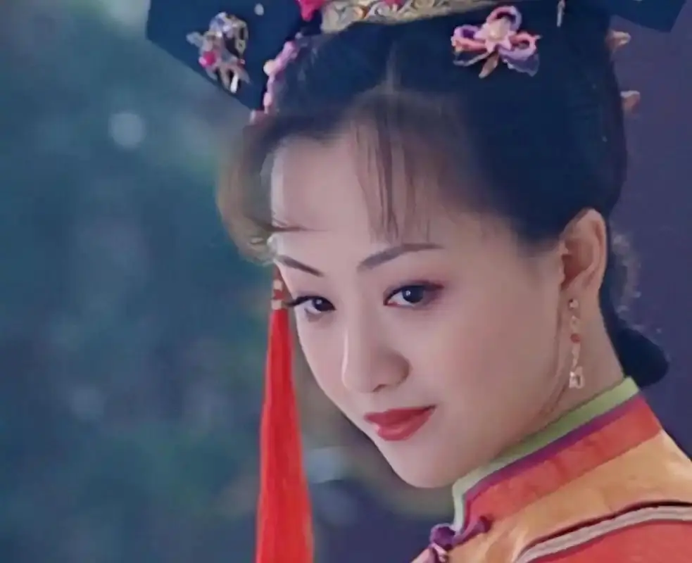 女明星身高与颜值不匹配_朱茵身高153cm演技颜值惊艳_娱乐圈哪些女名星很矮